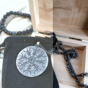 Helm of Awe and Vegvisir Pendant photo review