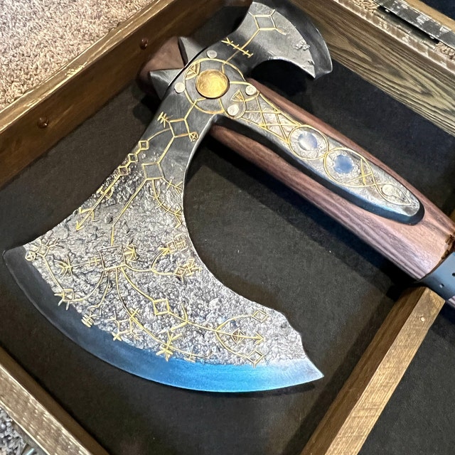 Leviathan God of War Axe 'Spartan' photo review