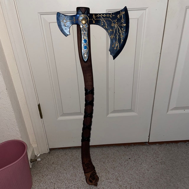 Leviathan God of War Axe 'Spartan' photo review