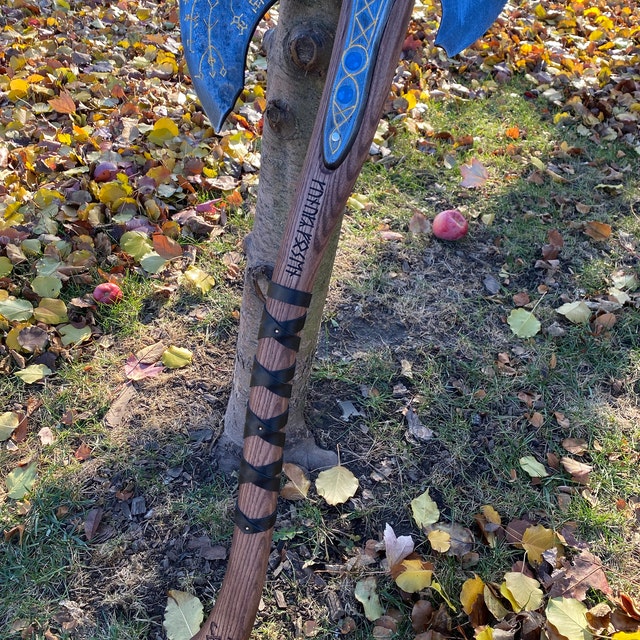 Leviathan God of War Axe 'Spartan' photo review