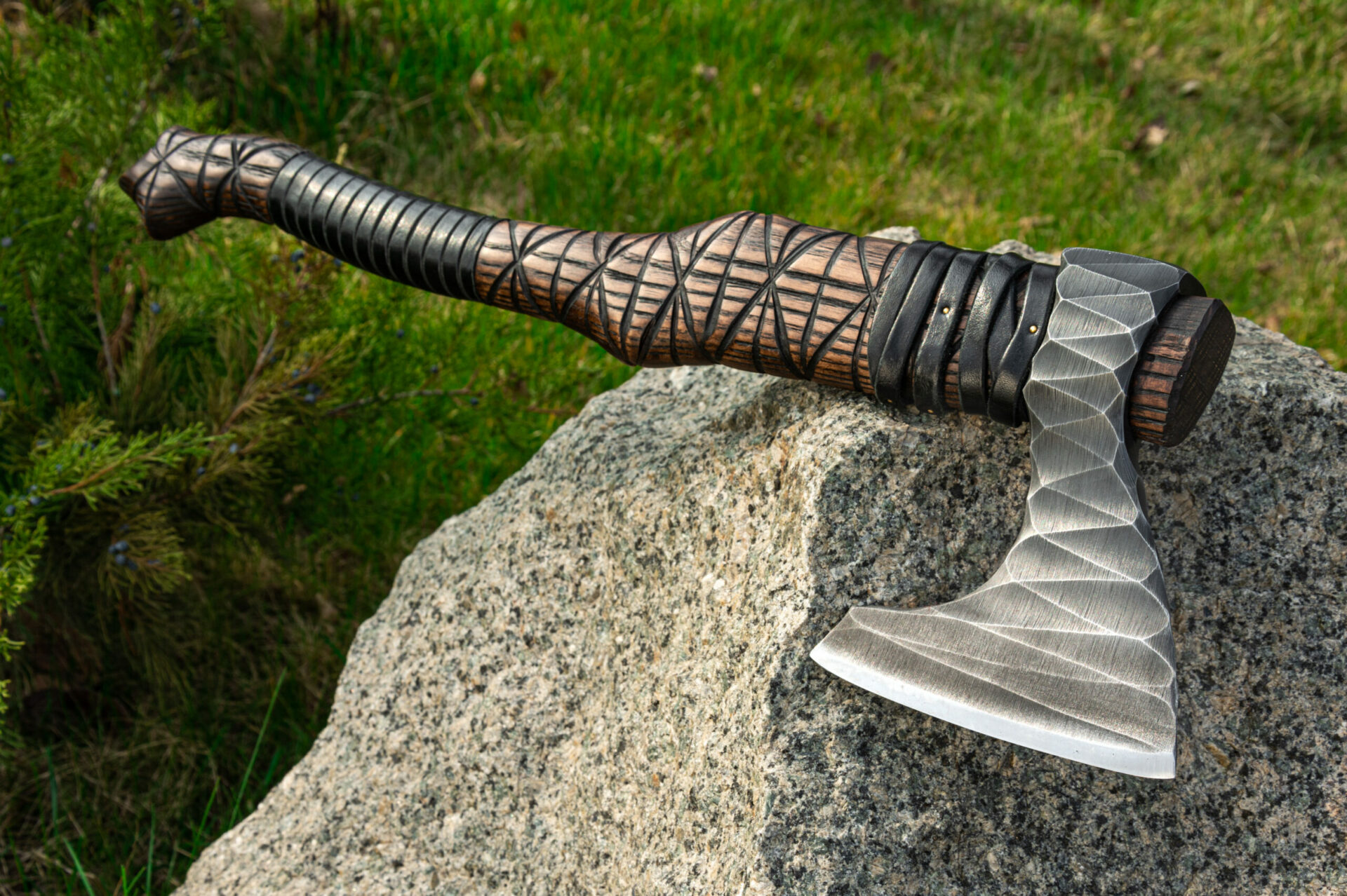 hand forged axe 