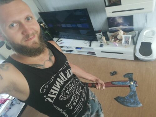 Leviathan God of War Axe 'Poseidon' photo review