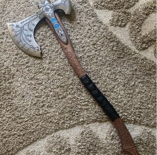 Leviathan God of War Axe 'Odin' photo review