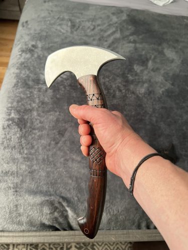 Hand-Forged Tomahawk 'BEAR HUNTER' photo review