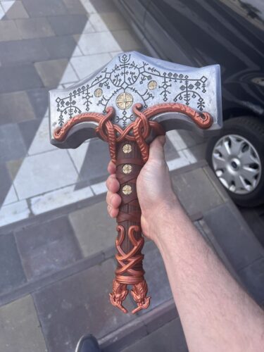 God of War Hammer 'Mjolnir' photo review